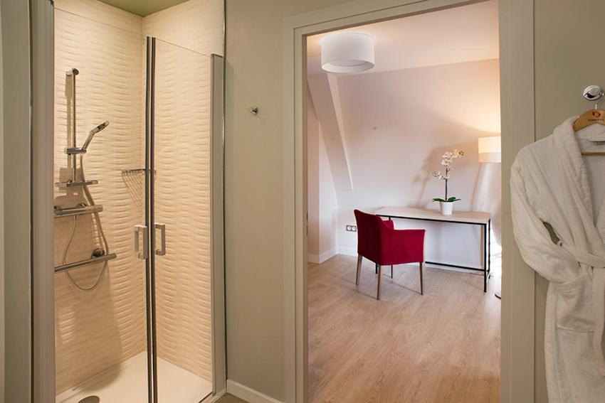Domitys - Le Carillon D'Or Aparthotel Maubeuge ภายนอก รูปภาพ